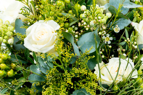Bouquet De Rosas Blancs